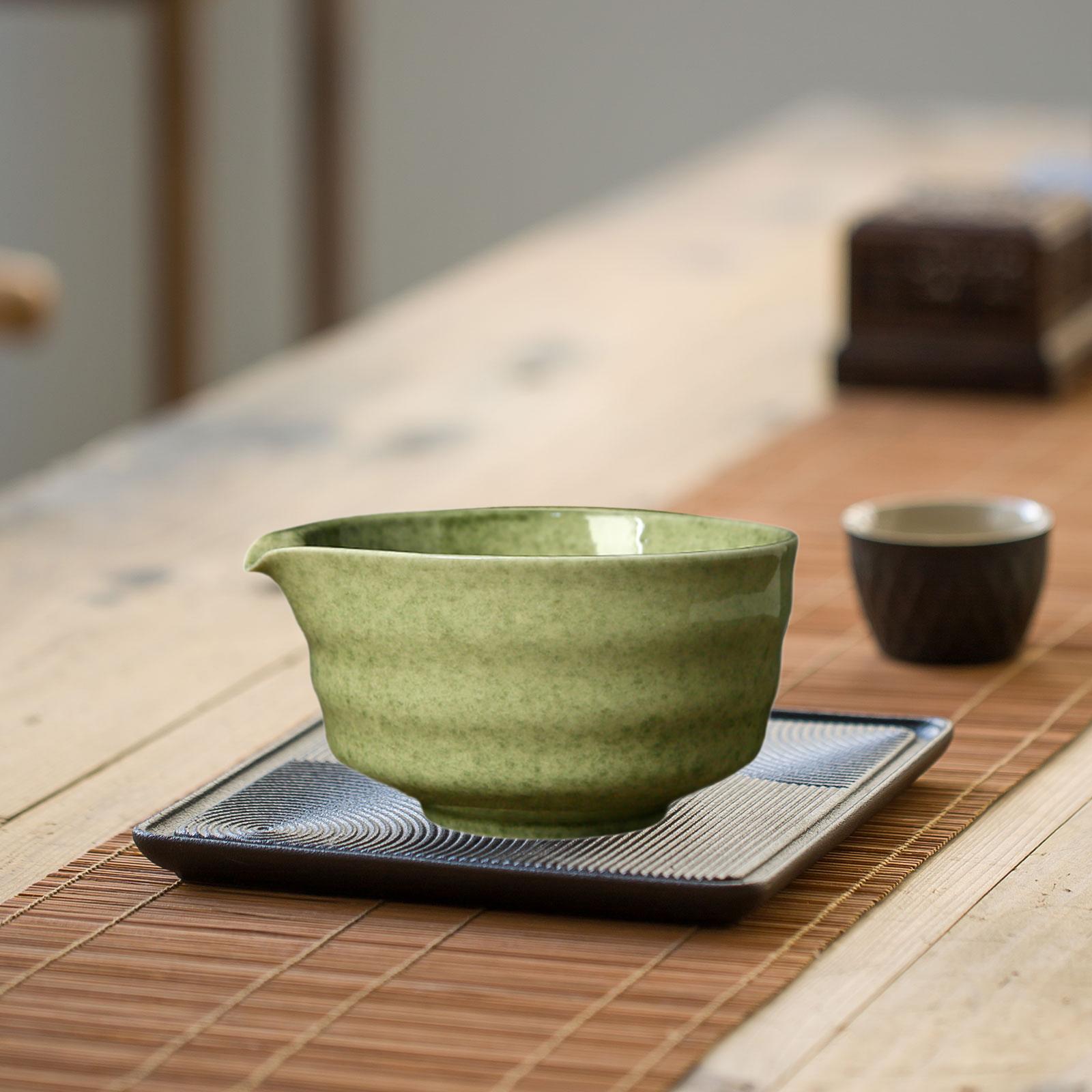Ceramic Matcha Bowl with Spout - Japanese Tea 评论和价格